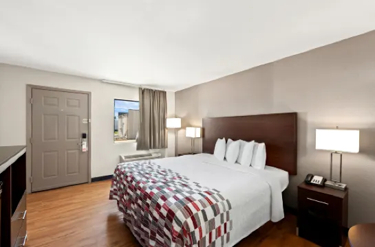 Red Roof Inn Muscle Shoals