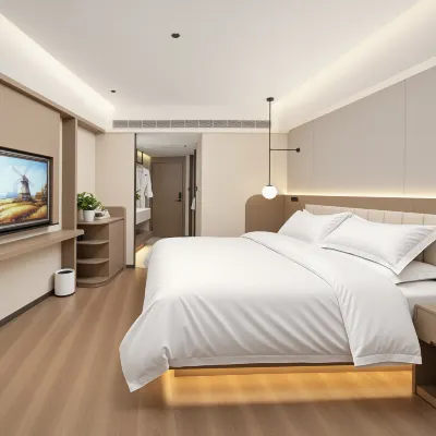 Kunming Lanxuan Hotel (Nanping Pedestrian Street & Green Lake Park Branch) Hotels near Inscriptions on the Restored Local God Temple in Wacangzhuang