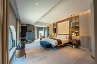 MOVENPICK HOTEL AL ZAYTOON BAGHDAD Отели в г. 