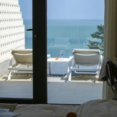 Muqing Senyu · Light Luxury Seaview Hot Spring Homestay Hotel dekat Gunung Lao