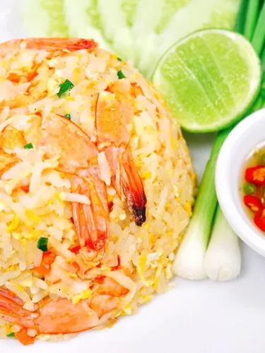 รูปภาพของทริปเปิล ทรีส์