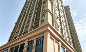 Xana Lite Hotelle (Korla Shihua Avenue Kongquehe)