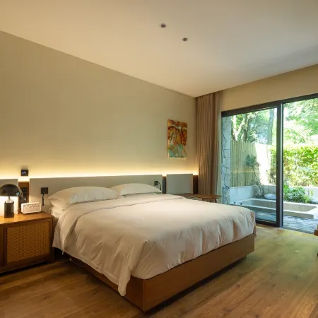 Qingcheng Huayu Hot Spring Mountain Residence
