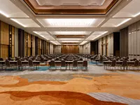 Harris Hotel & Convention Serpong Hôtels à proximité de : Restaurant Benton Junction