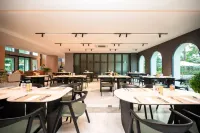 โรงแรมเดอะโคลเวอร์ เชียงใหม่