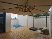 Turks Lijiang Past Things Homestay - piscine