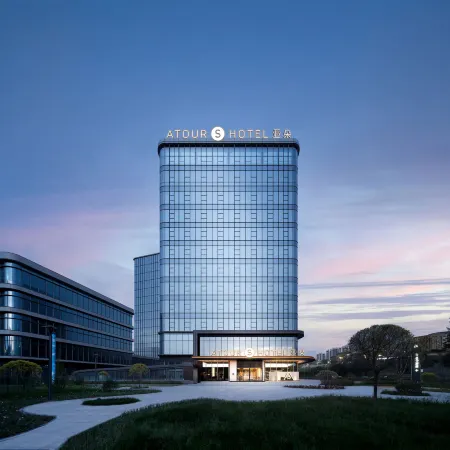 Atour S Hotel Urumqi Station South Square