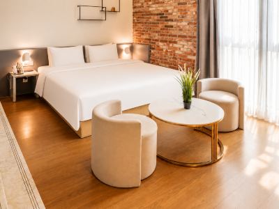 Brown dot Hotel Samsan