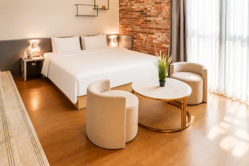 Brown dot Hotel Samsan