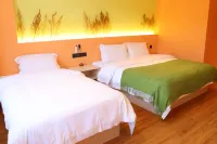 Mengji Ajie · Stay Homestay (Dongshan Night Market) - Pet friendly