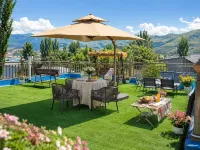 Encounter · Yunjianyue | 360° Sky Garden · ISMART Vacation Apartment (Nalati Scenic Area) - بار