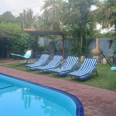 Palms Villa