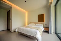 Huguan · Banshan Jian Yue Moon Hill Boutique Stay (Baquan Gorge Scenic Area) - 3-نجوم