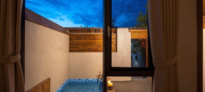 Wuyuan Qijiantang Hot Spring Homestay Hotels in Eryuan County