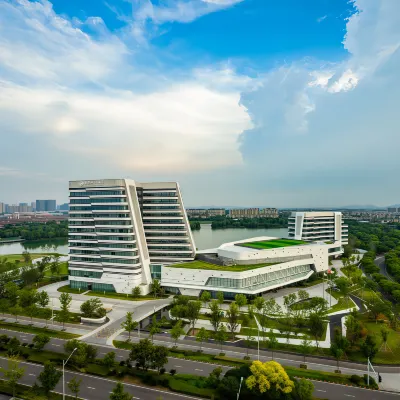 BTG-NANYUAN GRAND LAND Hotels & Resorts 慈城馮兪宅周辺のホテル