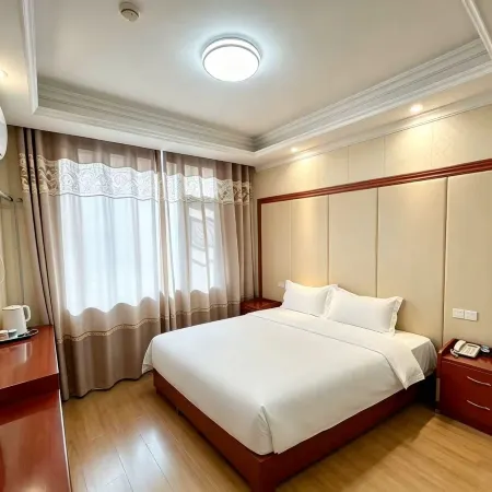 Hongrui Hotel
