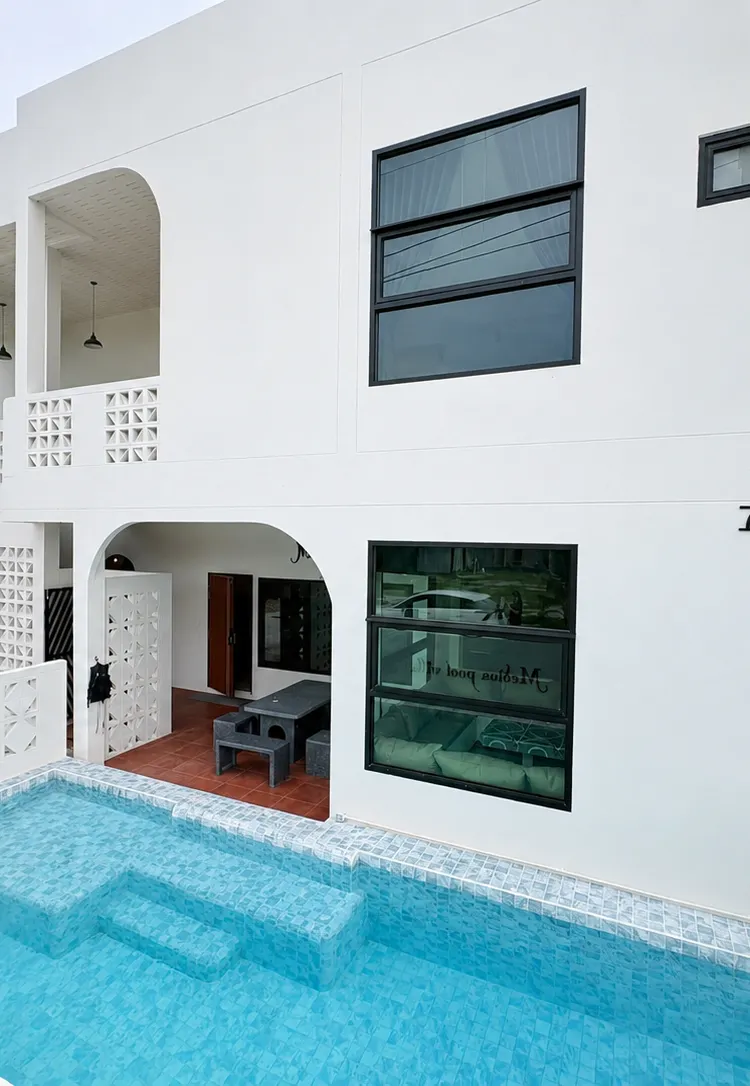 M6-Medina Pool Villa-Bangsaen