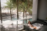 Kudo Hotel & Beach Club - Adults Only - خلابة