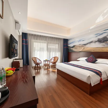 Mijng Qiyuan Minority Theme Hotel