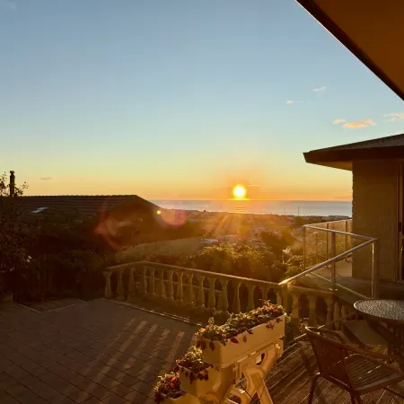 Prime Spot Stay - Home Inn