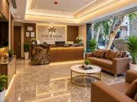 Hotel The 9 Palms Delhi,IGI Airport New Delhi - Parkplatz