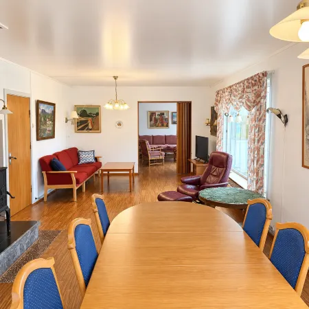 Arctic Group House near Evenes Airport