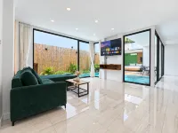 4BR Pool Villa | BBQ & Outdoor Tub -Walking Street - Private Pools