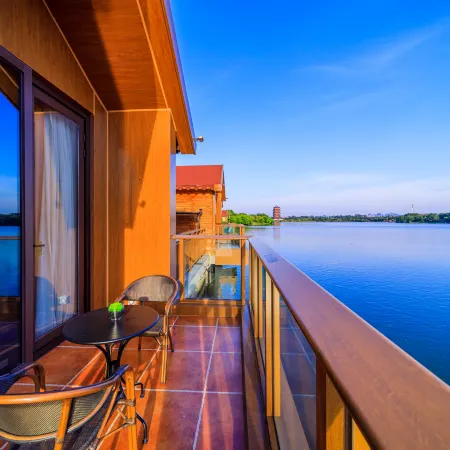 Yulin Jolie Vue Bontique Hotel（Kra Bay and Garden Expo Garden）