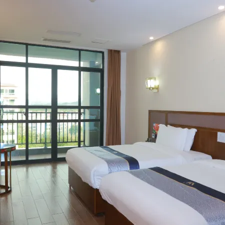 Aifeel Hotel (Ledong Lvzhi Nan Gan'en Road)