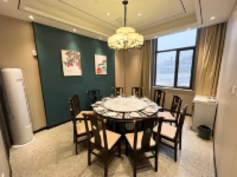 Hongqi Canal Research and Growth Camp Shanshui Residence