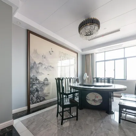 Meihao Hotel Platinum Bay (Hunan Lingbinhe Park)