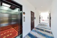 Lanping Fuxiang Light Luxury Hotel