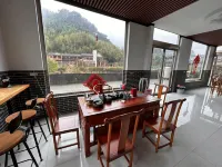 Xixia Xiaozhu Hotel - Rooftop Pools