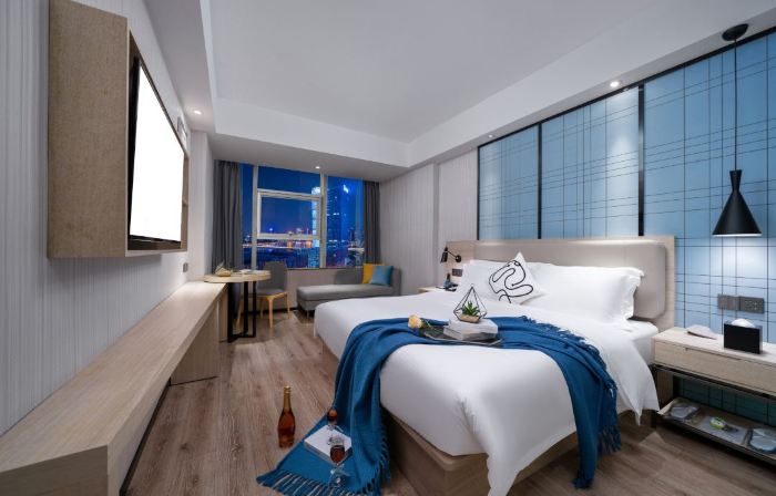 Fuyu Rooftop Garden Homestay (People's Square)