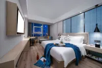 Fuyu Rooftop Garden Homestay (People's Square) - 2 ดาว
