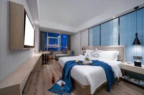 Fuyu Rooftop Garden Homestay (People's Square) - 2 stelle
