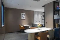 Jiachen Hotel (Zhuzhou Railway Station Dahanyue Center) - 2-Star