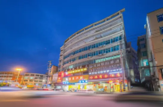 惠安裕源商務酒店（泉州東站店） 鄰近泉州東站的酒店