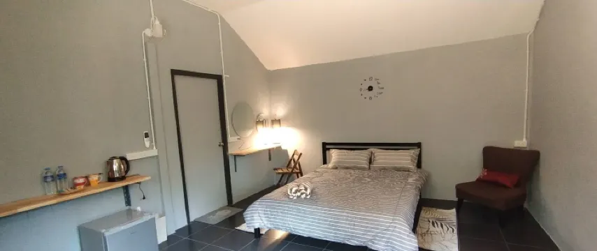 ห้องมาตรฐานพร้อมวิวสวน(เตียงควีนไซส์)