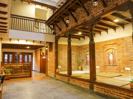 Kgh Patan Отели рядом с достопримечательностью «Patan Darbar Square»