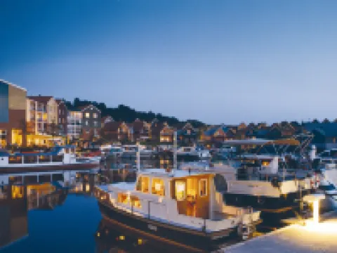 Sunday Resort Marina Wolfsbruch Hotels in Kleinzerlang