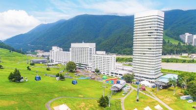 施設外観 苗場プリンスホテルの写真