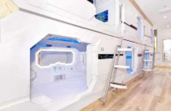 スペース Q カプセル ホテル Haymarketのホテル