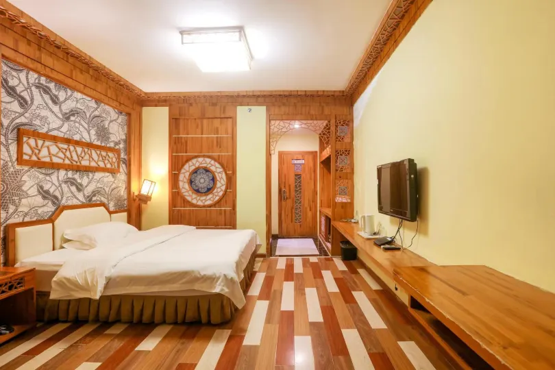 Zhangjiajie Changyueren Humanities Homestay (Wulingyuan Mark Store)