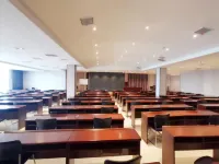 隆庭ホテル(高新火炬園)