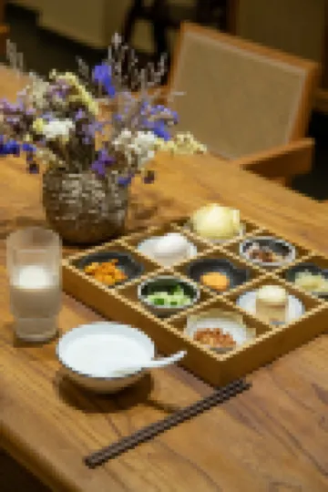 Bifengxia Lanshan Designer Homestay