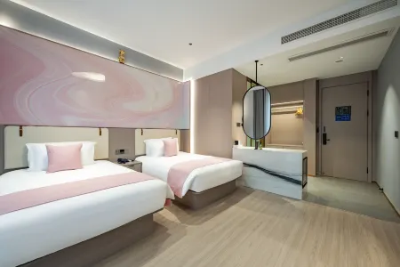 Ouyue Yuerongshe Feiyi Art Hotel (Wutian Old Street Branch)