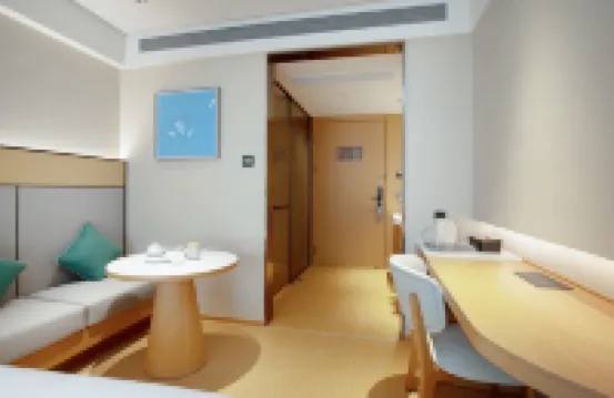 JIホテル（武漢江漢路歩行街恒隆広場）