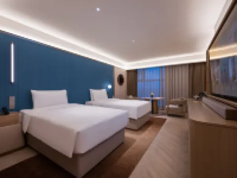 Crystal Orange Anyang Linzhou Hongqiqu Avenue Hotels in Linzhou