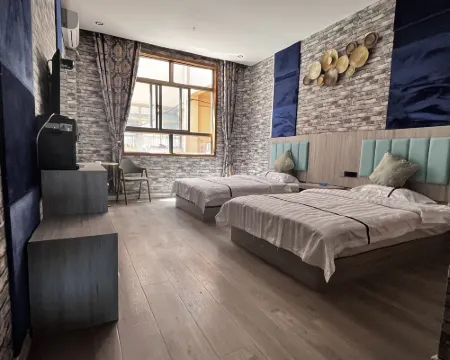 Huixian Wufu Business Hotel Hotels in Hui County